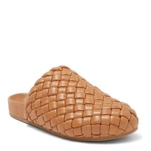 LOEFFLER RANDALL Levi Woven Clogs in Dark Sand